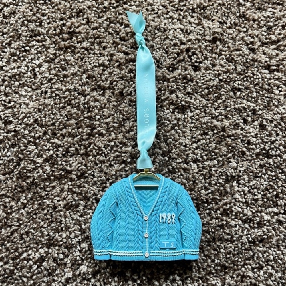 NEW Taylor Swift 1989 Cardigan Ornament